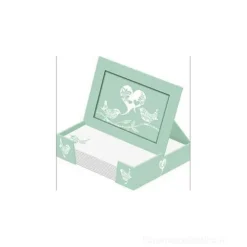 Green Box Valentina Ramos